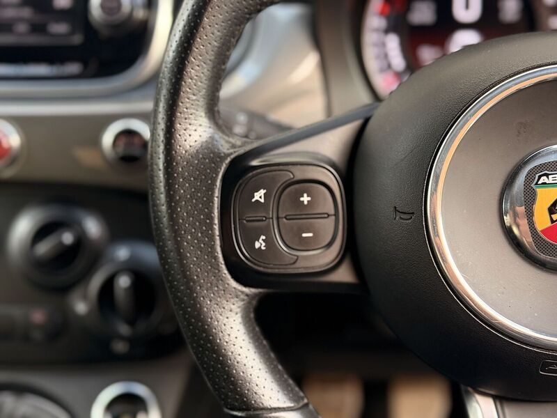 Used Abarth 595 2019 for sale - 76357022: Photo 13
