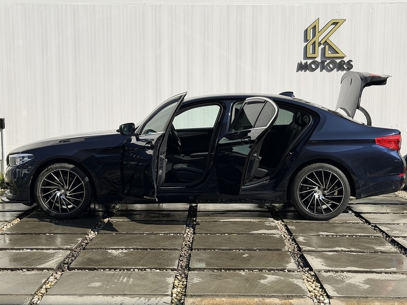 Used BMW 5 Series 2018 for sale - 77953439: Photo 26