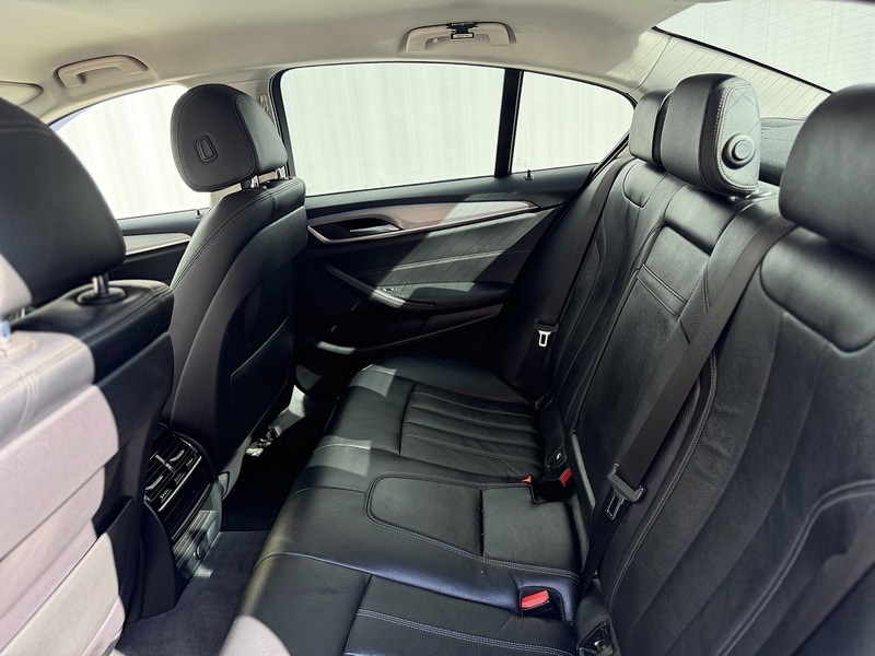 Used BMW 5 Series 2018 for sale - 77953439: Photo 31