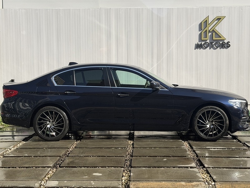 Used BMW 5 Series 2018 for sale - 77953439: Photo 4