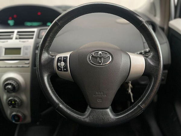 Used Toyota Yaris 2006 for sale - 76263827: Photo 14