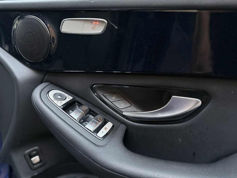 Used Mercedes-Benz GLC 2019 for sale - 77200873: Photo 10