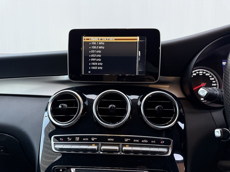 Used Mercedes-Benz GLC 2019 for sale - 77200873: Photo 16