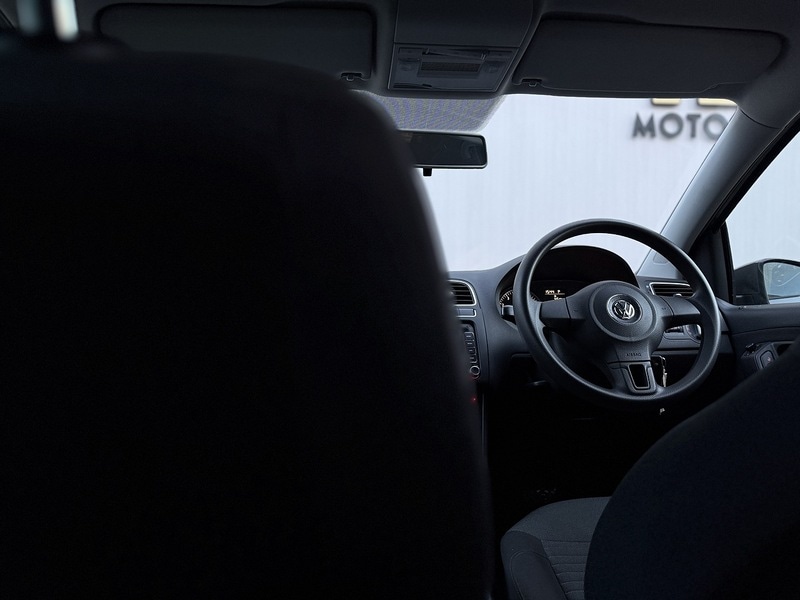 Used Volkswagen Polo 2012 for sale - 76798883: Photo 13