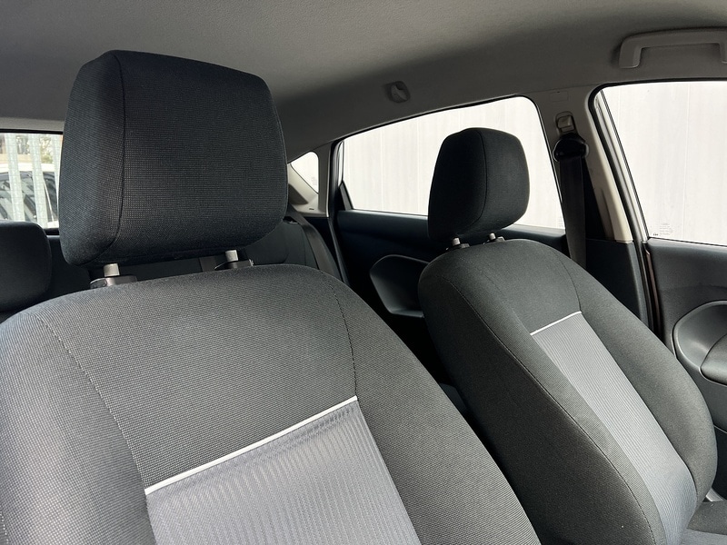Used Ford Fiesta 2010 for sale - 77089467: Photo 11