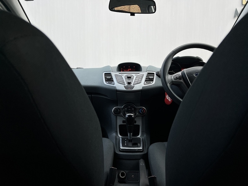 Used Ford Fiesta 2010 for sale - 77089467: Photo 12