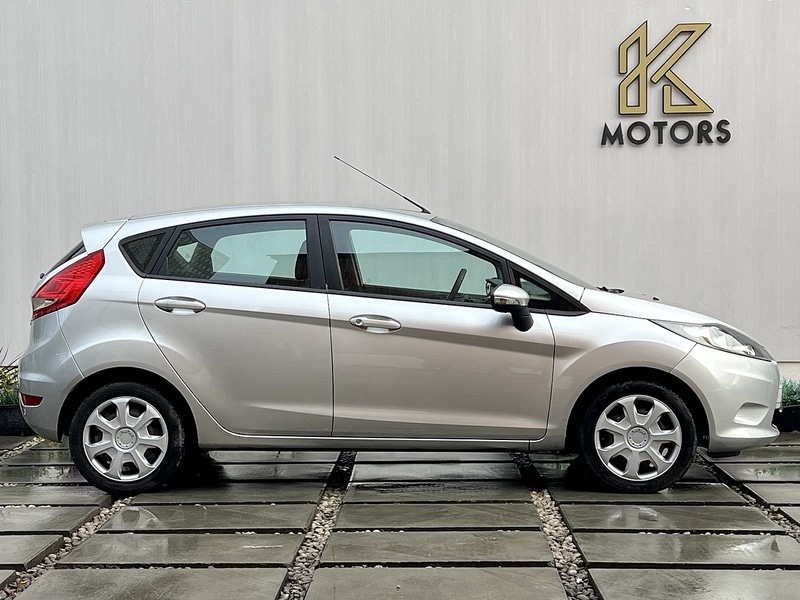Used Ford Fiesta 2010 for sale - 77089467: Photo 2