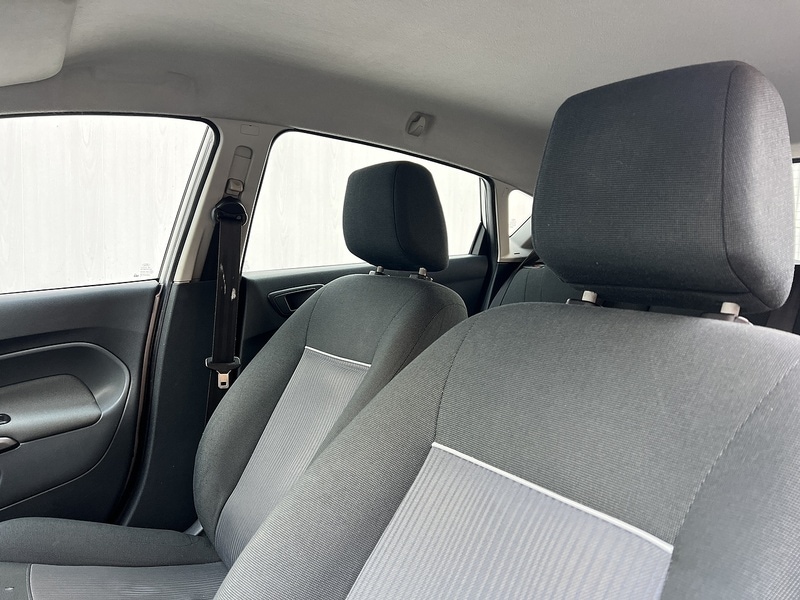 Used Ford Fiesta 2010 for sale - 77089467: Photo 23