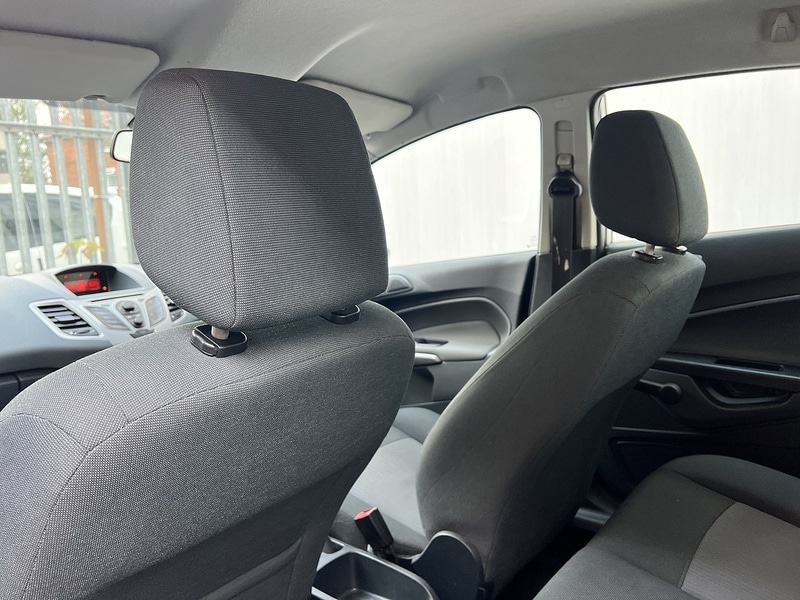 Used Ford Fiesta 2010 for sale - 77089467: Photo 25