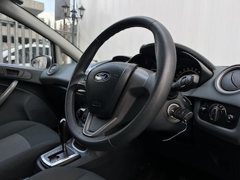 Used Ford Fiesta 2010 for sale - 77089467: Photo