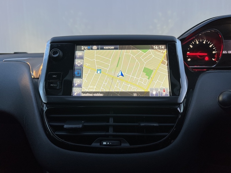 Used Peugeot 208 2015 for sale - 77140309: Photo 20