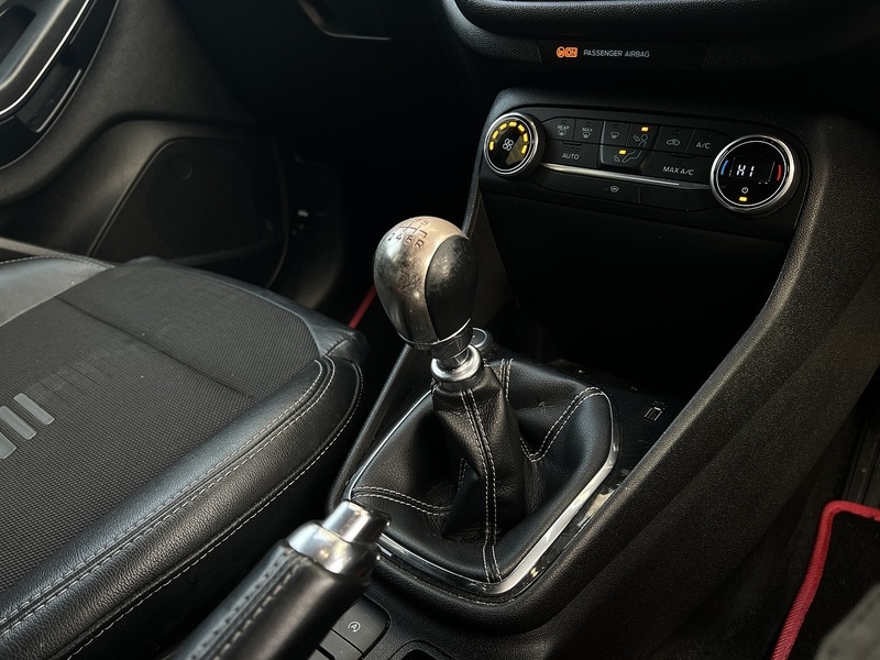 Used Ford Fiesta 2018 for sale - 77089470: Photo 18