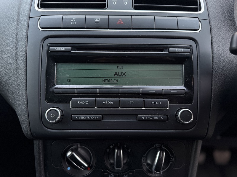 Used Volkswagen Polo 2012 for sale - 76716128: Photo 24