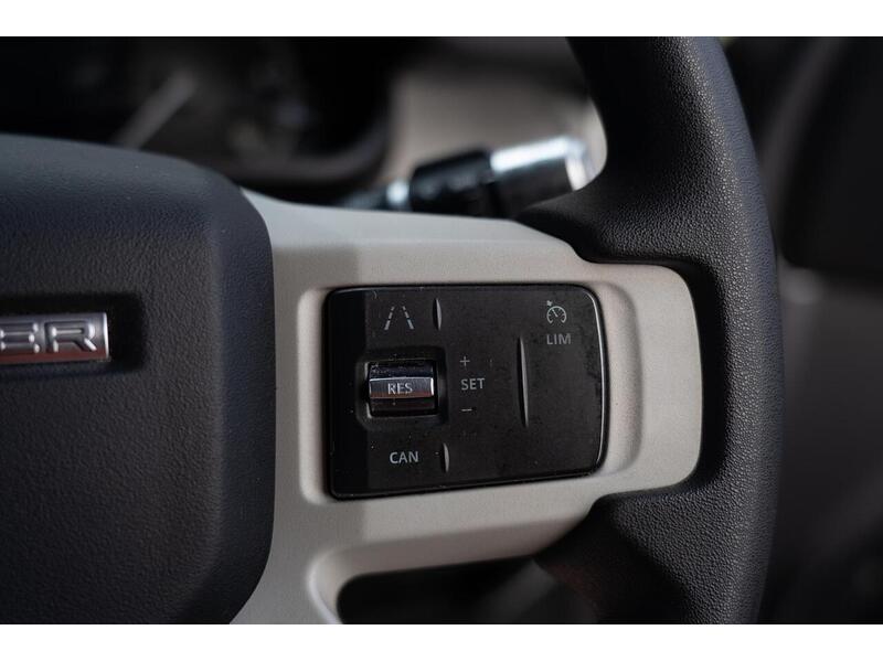 Used Land Rover Defender 2020 for sale - 77077846: Photo 12