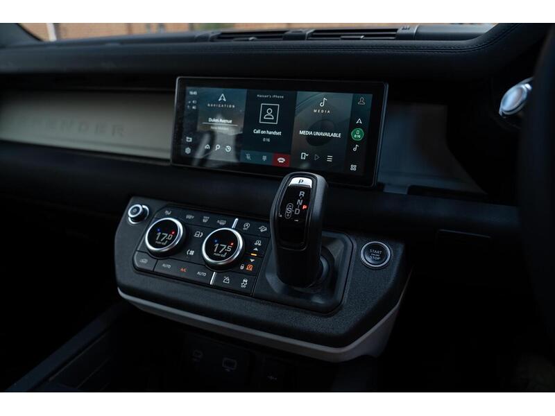 Used Land Rover Defender 2020 for sale - 77077846: Photo 23