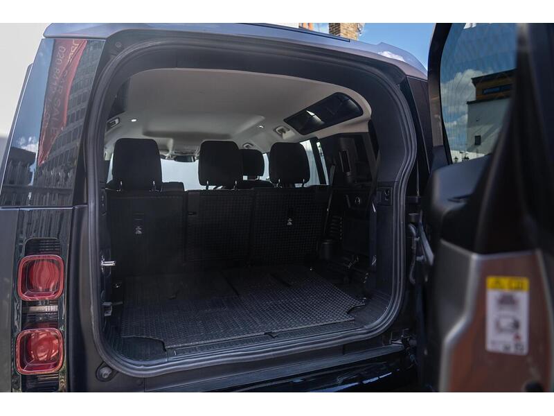 Used Land Rover Defender 2020 for sale - 77077846: Photo 26