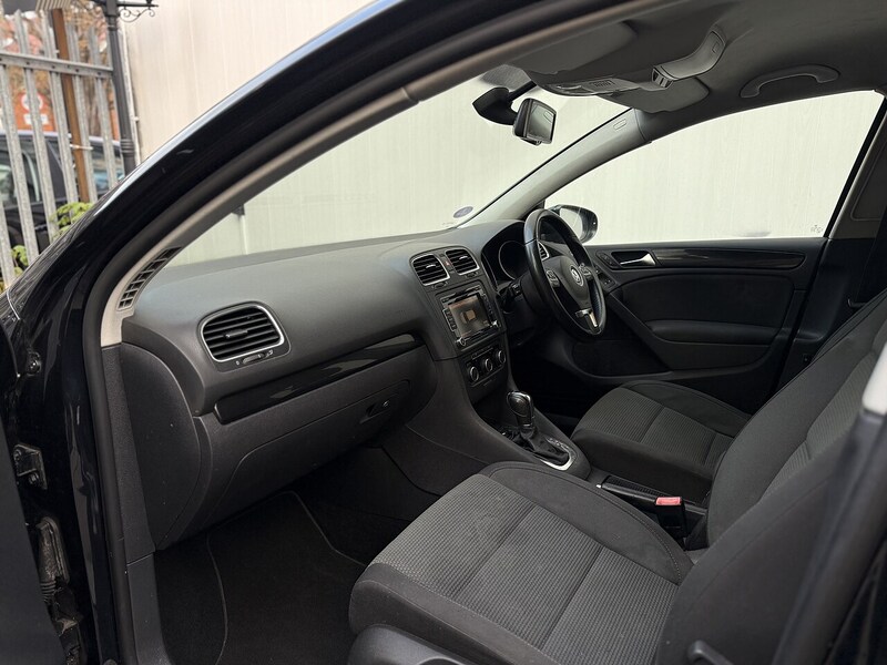 Used Volkswagen Golf 2011 for sale - 76396578: Photo 24