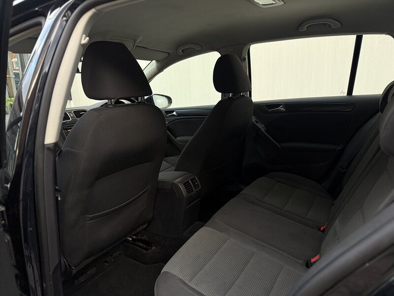 Used Volkswagen Golf 2011 for sale - 76396578: Photo 25