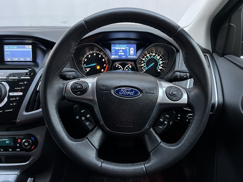 Used Ford Focus 2011 for sale - 76986528: Photo 15