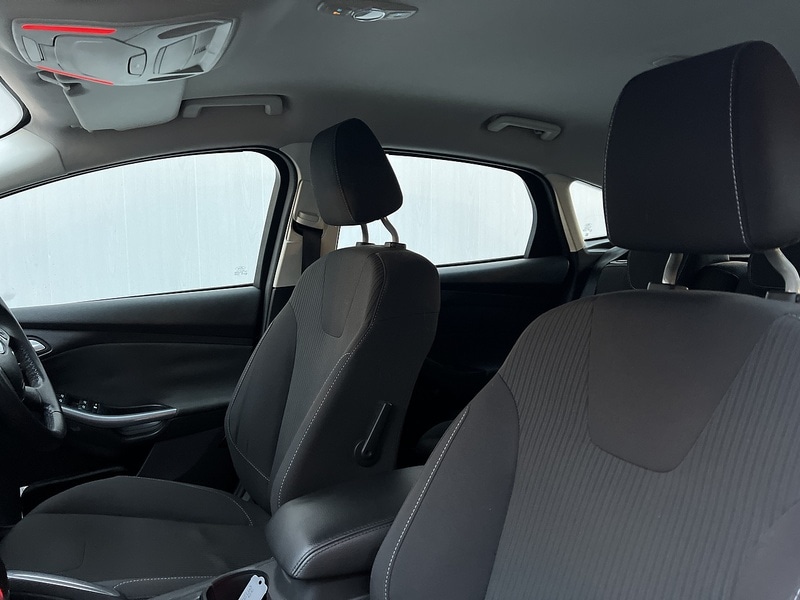 Used Ford Focus 2011 for sale - 76986528: Photo 26