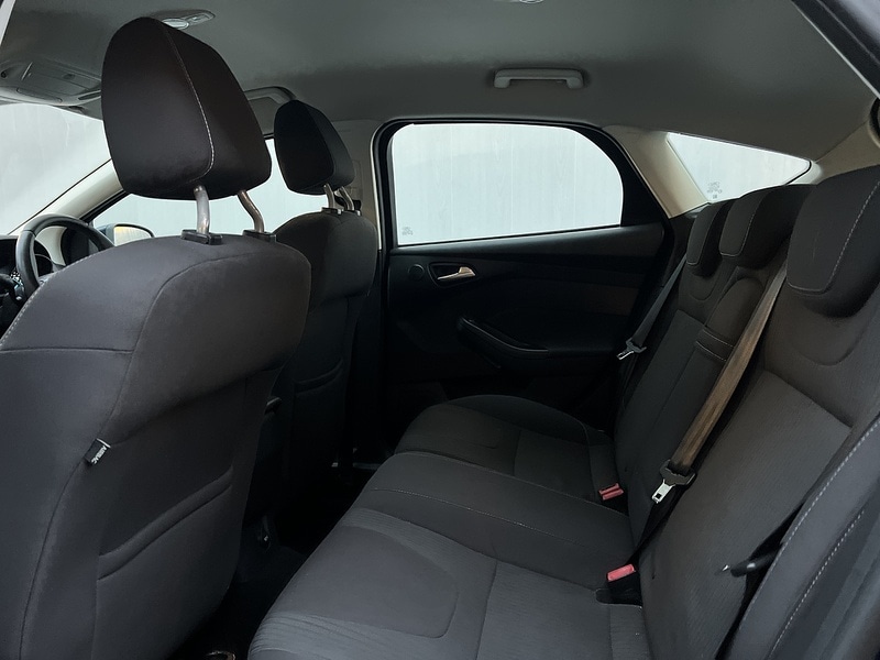 Used Ford Focus 2011 for sale - 76986528: Photo 29