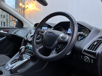 Used Ford Focus 2011 for sale - 76986528: Photo