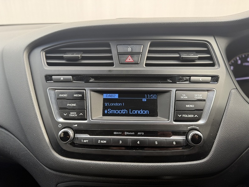 Used Hyundai i20 2017 for sale - 78012691: Photo 20