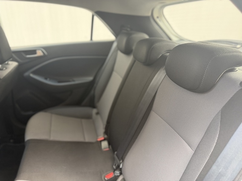 Used Hyundai i20 2017 for sale - 78012691: Photo 36