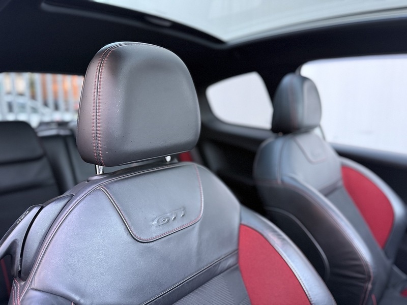 Used Peugeot 208 2015 for sale - 76808339: Photo 10