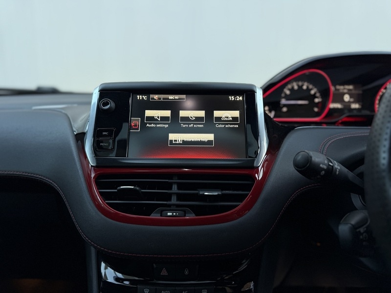 Used Peugeot 208 2015 for sale - 76808339: Photo 16