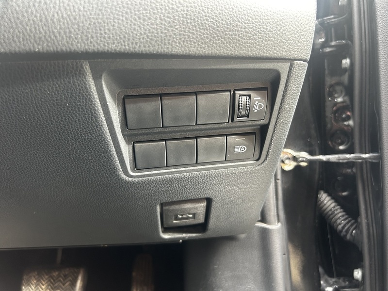 Used Toyota Yaris for sale - 77535596: Photo 19