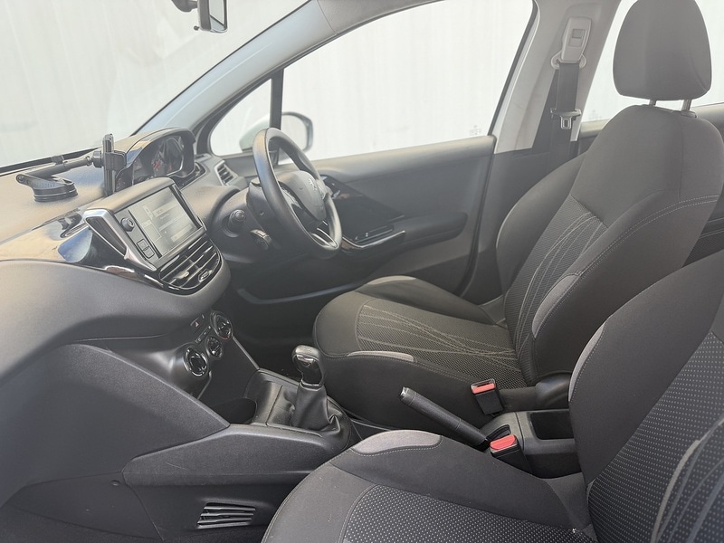 Used Peugeot 208 2013 for sale - 77915307: Photo 27