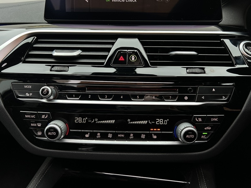 Used BMW 5 Series 2018 for sale - 77053126: Photo 27