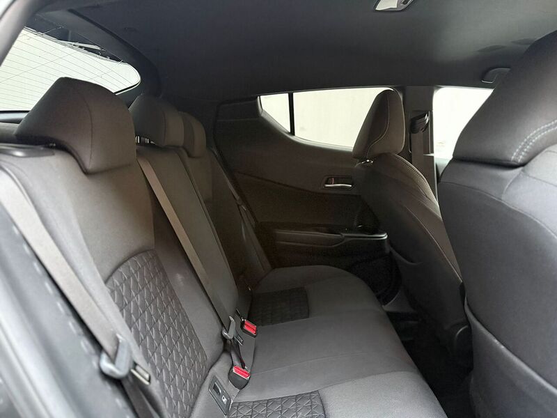 Used Toyota C-HR 2021 for sale - 77609576: Photo 10