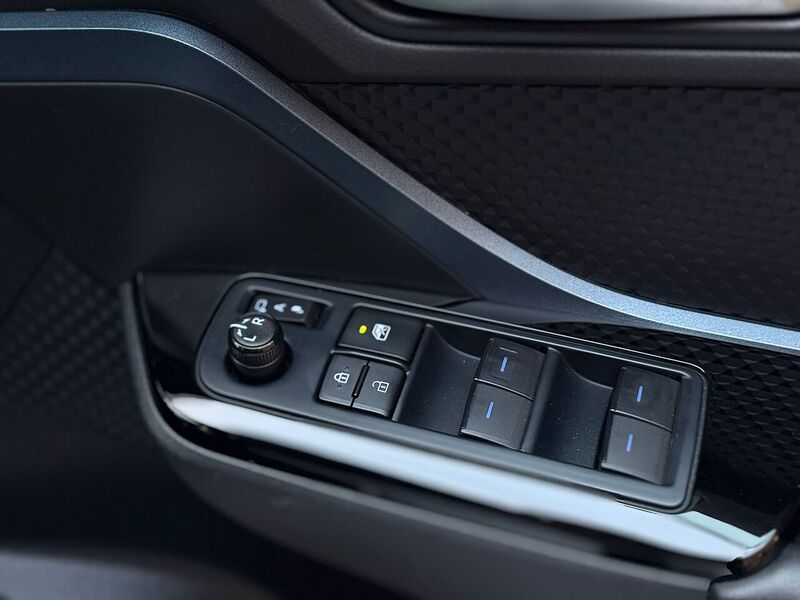 Used Toyota C-HR 2021 for sale - 77609576: Photo 26