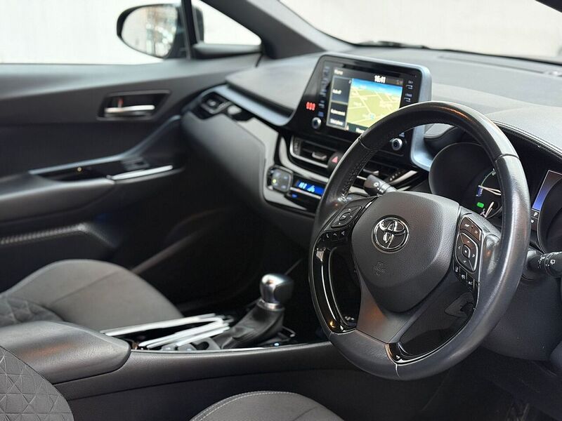 Used Toyota C-HR 2021 for sale - 77609576: Photo 6