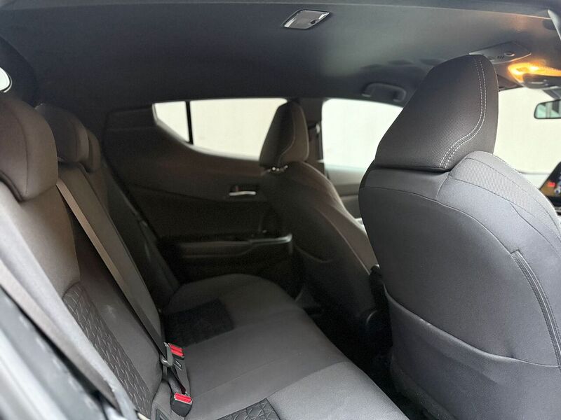 Used Toyota C-HR 2021 for sale - 77609576: Photo 9