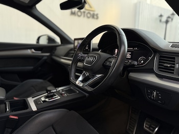 Used Audi Q5 2017 for sale - 77094479: Photo