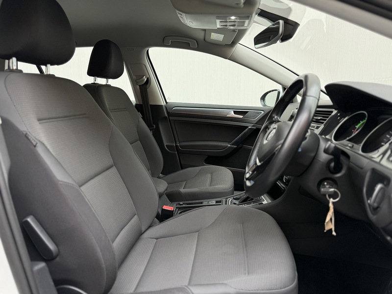 Used Volkswagen Golf 2019 for sale - 76716133: Photo 15