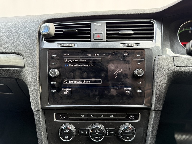 Used Volkswagen Golf 2019 for sale - 76716133: Photo 34