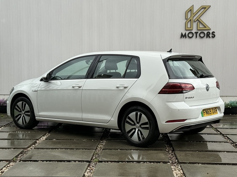 Used Volkswagen Golf 2019 for sale - 76716133: Photo 5