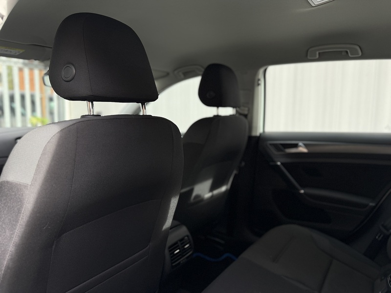 Used Volkswagen Golf 2019 for sale - 76716133: Photo 9