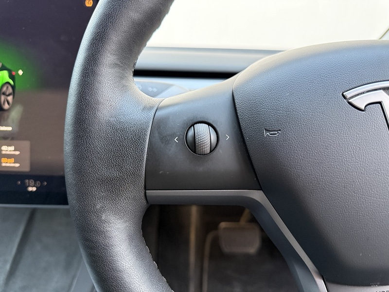 Used Tesla Model 3 2022 for sale - 76716112: Photo 9