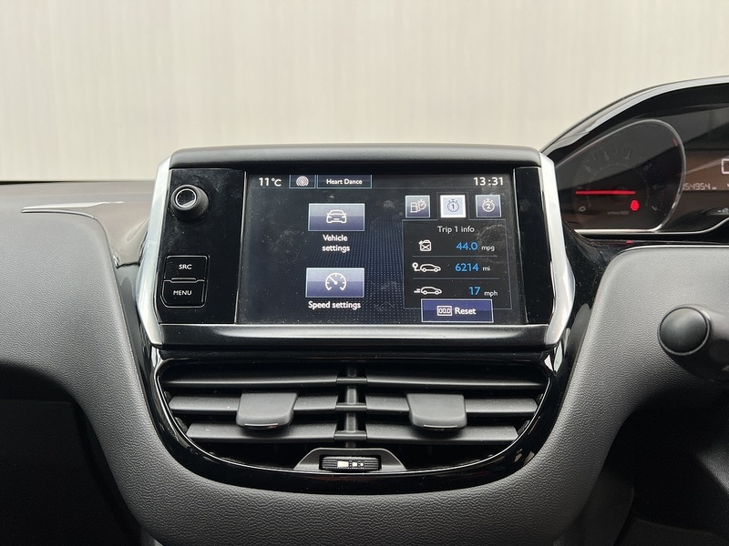 Used Peugeot 208 2015 for sale - 77591383: Photo 24