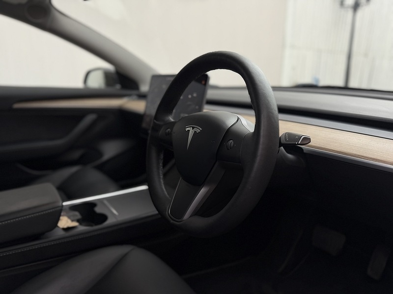 Used Tesla Model 3 2021 for sale - 76716119: Photo 4