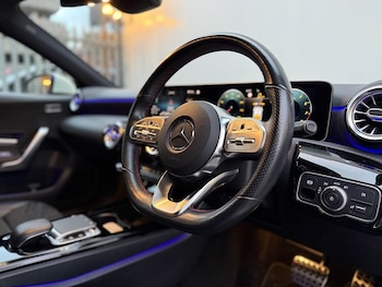 Used Mercedes-Benz A-Class 2019 for sale - 76716137: Photo