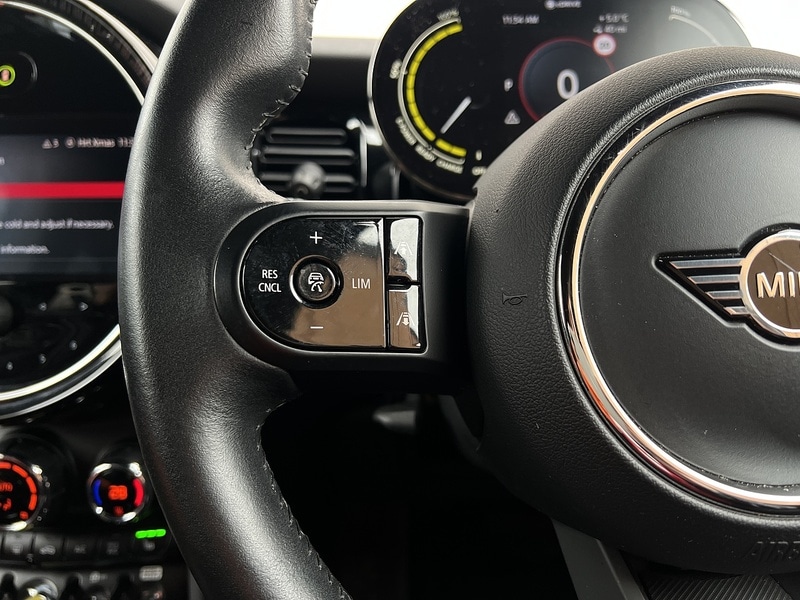 Used MINI Hatch 2021 for sale - 76986527: Photo 13