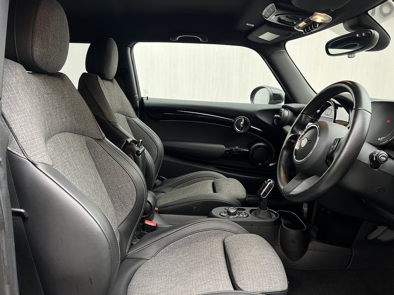 Used MINI Hatch 2021 for sale - 76986527: Photo 6