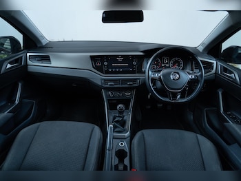 Used Volkswagen Polo 2018 for sale - 75531675: Photo