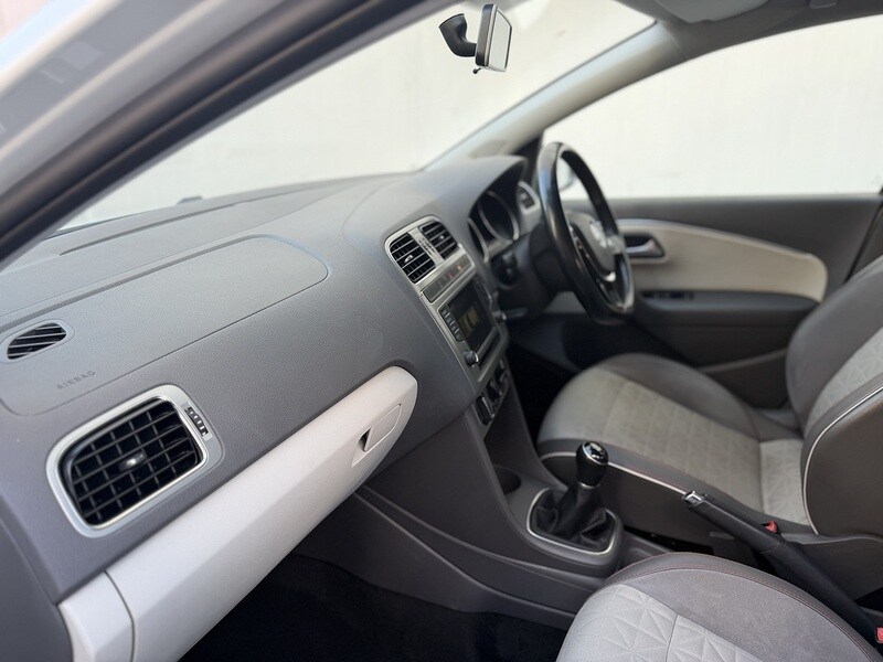 Used Volkswagen Polo 2018 for sale - 77704136: Photo 33